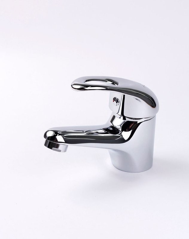 Смеситель для раковины Fashun A1003 хром