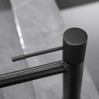 Смеситель для раковины Vincea Desire VBF-1D1MB черный матовый Смеситель для раковины Vincea Desire VBF-1D1MB черный матовый