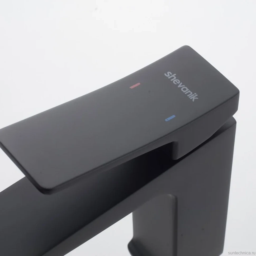 Смеситель для раковины Shevanik S4401H, черный