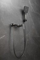 Смеситель для ванны с душем BELZ B715 B60715-3 оружейная сталь Смеситель для ванны с душем BELZ B715 B60715-3 оружейная сталь