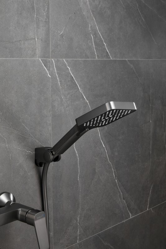 Смеситель для ванны с душем BELZ B715 B60715-3 оружейная сталь