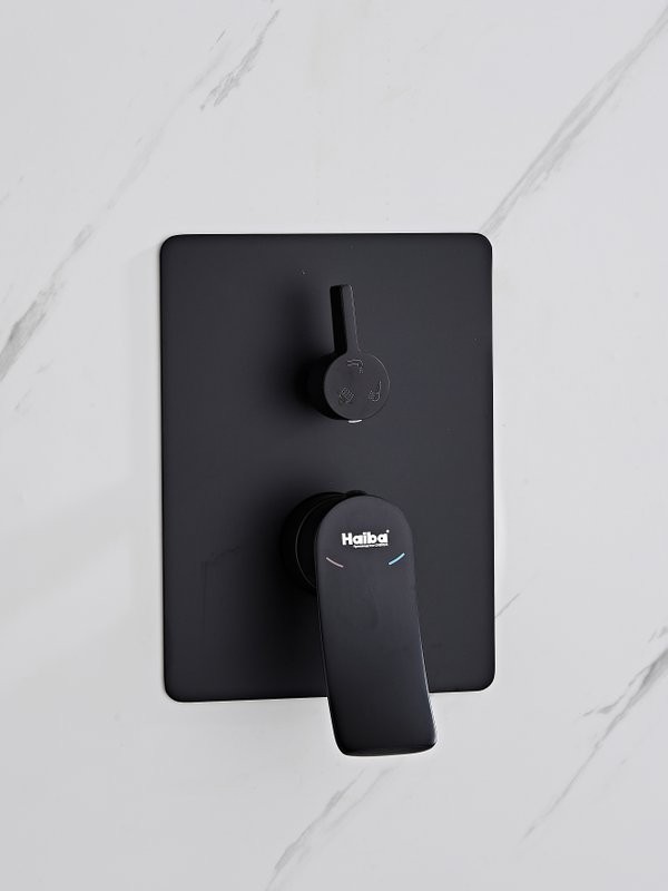 Душевой комплект Haiba HB80553-7 С ВНУТРЕННЕЙ ЧАСТЬЮ, черный