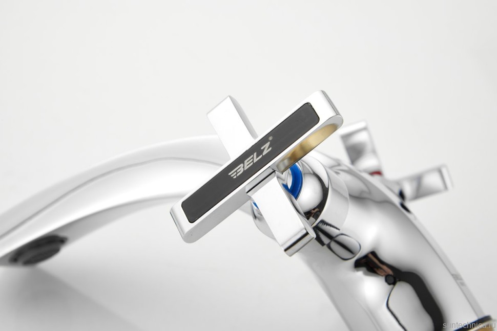 Смеситель для раковины BELZ B10832 хром