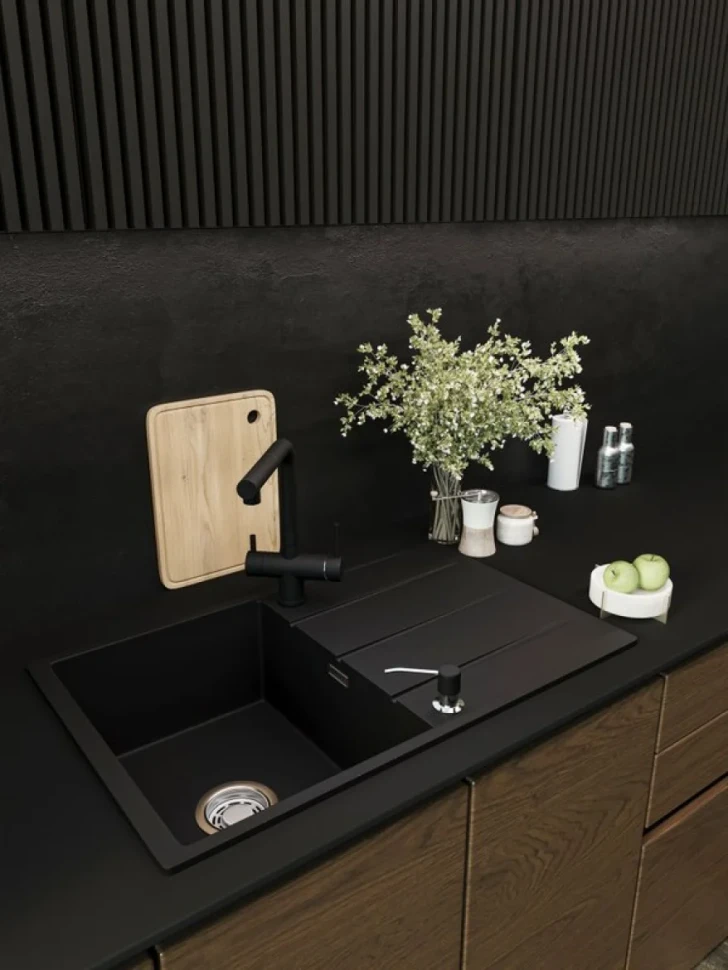 Мойка кухонная Emar Quartz EMQ-1800.Q Оникс