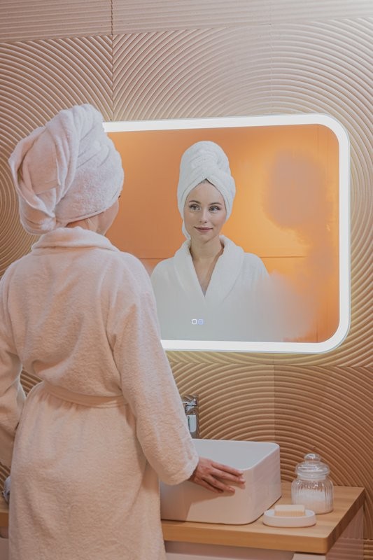 Зеркало Mixline Стив-2 91,5х68,5 с подсветкой и подогревом