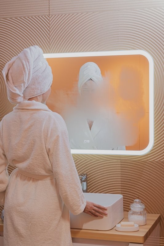 Зеркало Mixline Стив-2 91,5х68,5 с подсветкой и подогревом