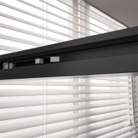 Душевой уголок Veconi Premium Trento PTC-SP-40B 130x80, профиль черный матовый, стекло прозрачное