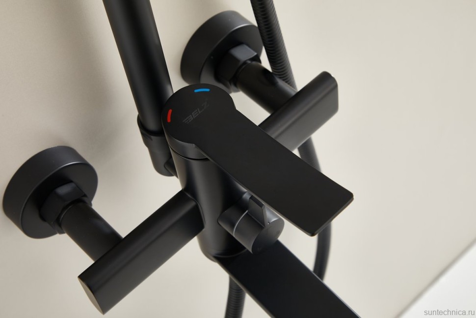 Душевая стойка BELZ B812 B24812-7 матовая черная