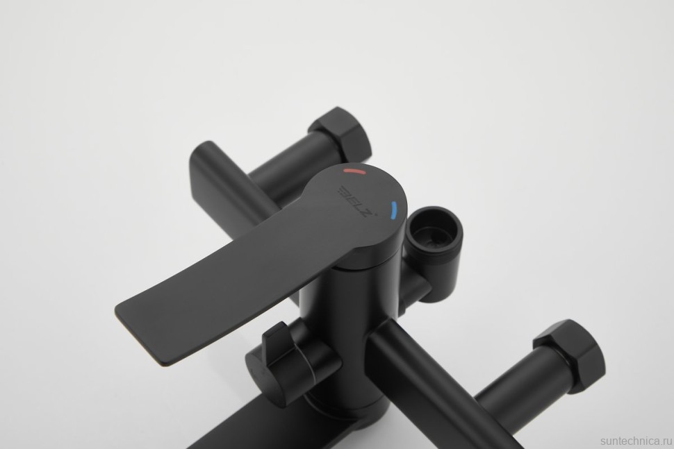 Душевая стойка BELZ B812 B24812-7 матовая черная