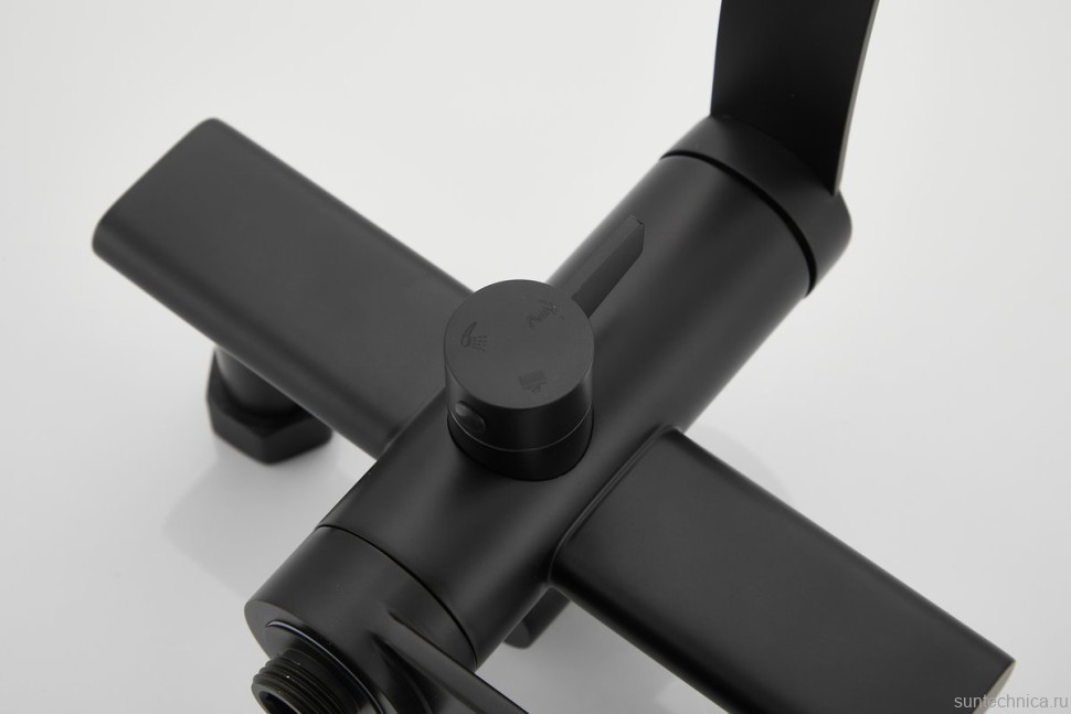 Душевая стойка BELZ B812 B24812-7 матовая черная