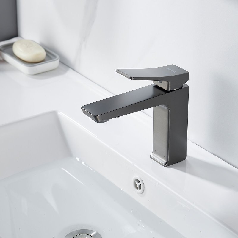 Смеситель для раковины Shevanik S4401T, оружейная сталь