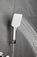 Смеситель для ванны с душем BELZ B715 B60715 хром