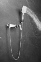 Смеситель для ванны с душем BELZ B715 B60715 хром