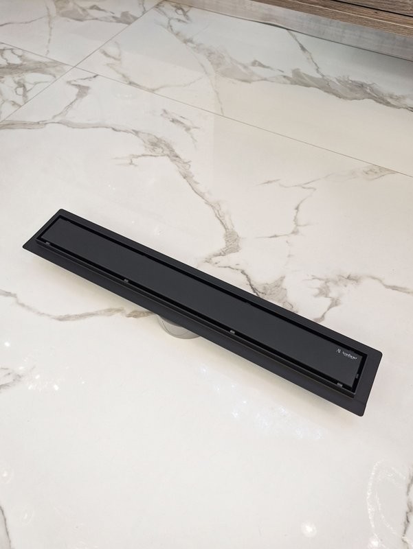 Душевой трап (лоток) AltroBagno Livello AltroBagnoLivello071208MB 60 см, решетка матовая черная, под плитку