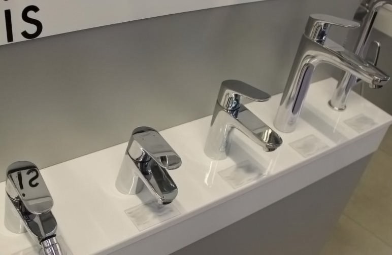 Смеситель для раковины Hansgrohe Focus 31518000