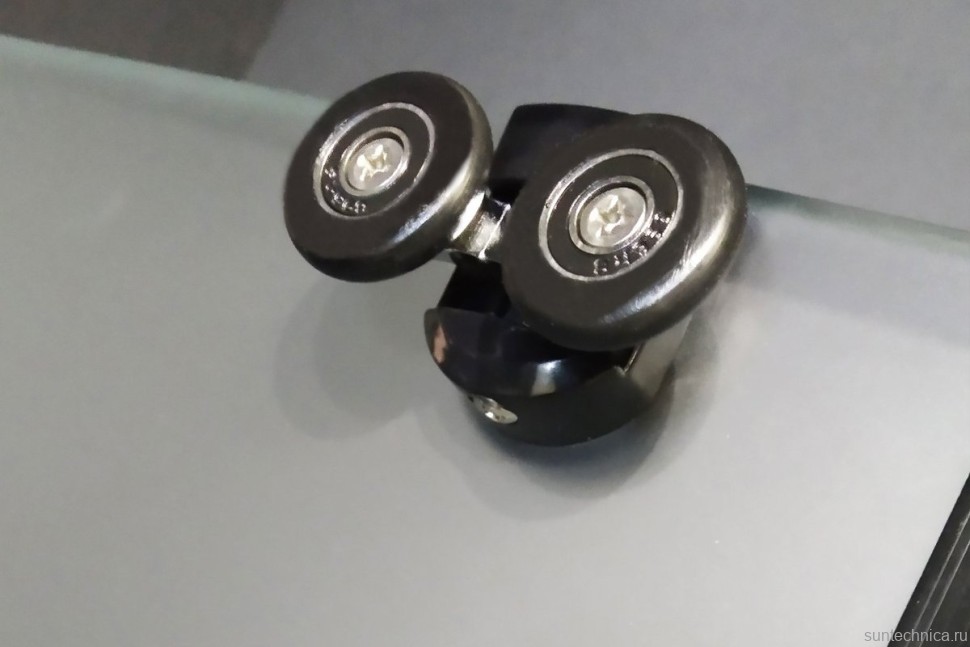 Душевой уголок Royal Bath BK RB90BK-C-BL 90x90 с поддоном