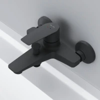 Смеситель для ванны с душем AM.PM Gem F90A10022 черный Смеситель для ванны с душем AM.PM Gem F90A10022 черный