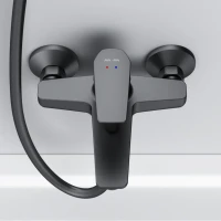 Смеситель для ванны с душем AM.PM Gem F90A10022 черный Смеситель для ванны с душем AM.PM Gem F90A10022 черный