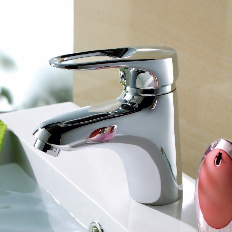 Смеситель для раковины Fashun A1004 хром