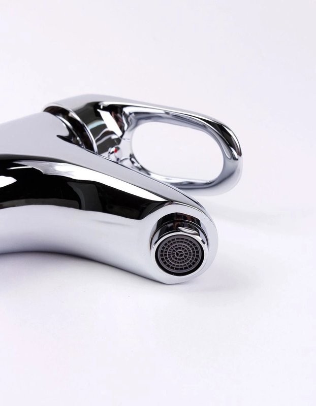 Смеситель для раковины Fashun A1004 хром