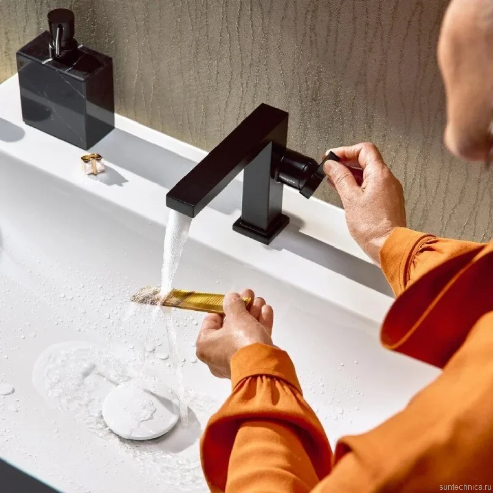 Смеситель для раковины Hansgrohe Tecturis E 110 Fine 73020670 матовый черный