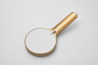 Смеситель с длинным изливом для ванны BELZ B813 B22813-5 золото