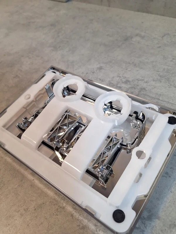 Кнопка смыва для унитаза AltroBagno Beni aggiuntivi AltroBagnoPFP002Cr пластик, цвет хром