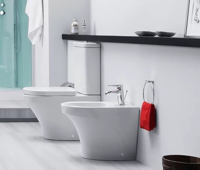 Биде напольное AM.PM Inspire C503111WH глянцевое белое