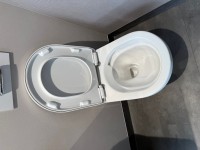 Унитаз подвесной Villeroy & Boch Architectura 4616СВ01 с сиденьем 8М70S101