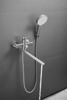 Смеситель с длинным изливом для ванны BELZ B813 B22813-1 сатин Смеситель с длинным изливом для ванны BELZ B813 B22813-1 сатин