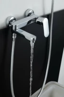 Смеситель для ванны с душем Frap H85 F3285 хром Смеситель для ванны с душем Frap H85 F3285 хром