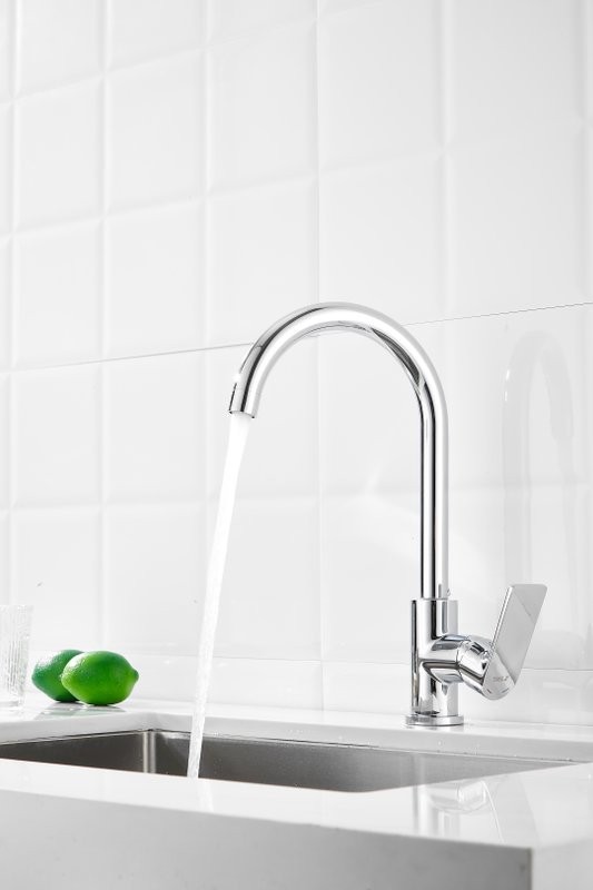 Смеситель для кухни BELZ B679 B70679 хром