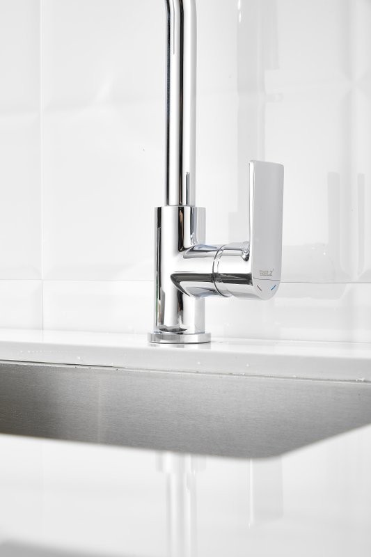 Смеситель для кухни BELZ B679 B70679 хром