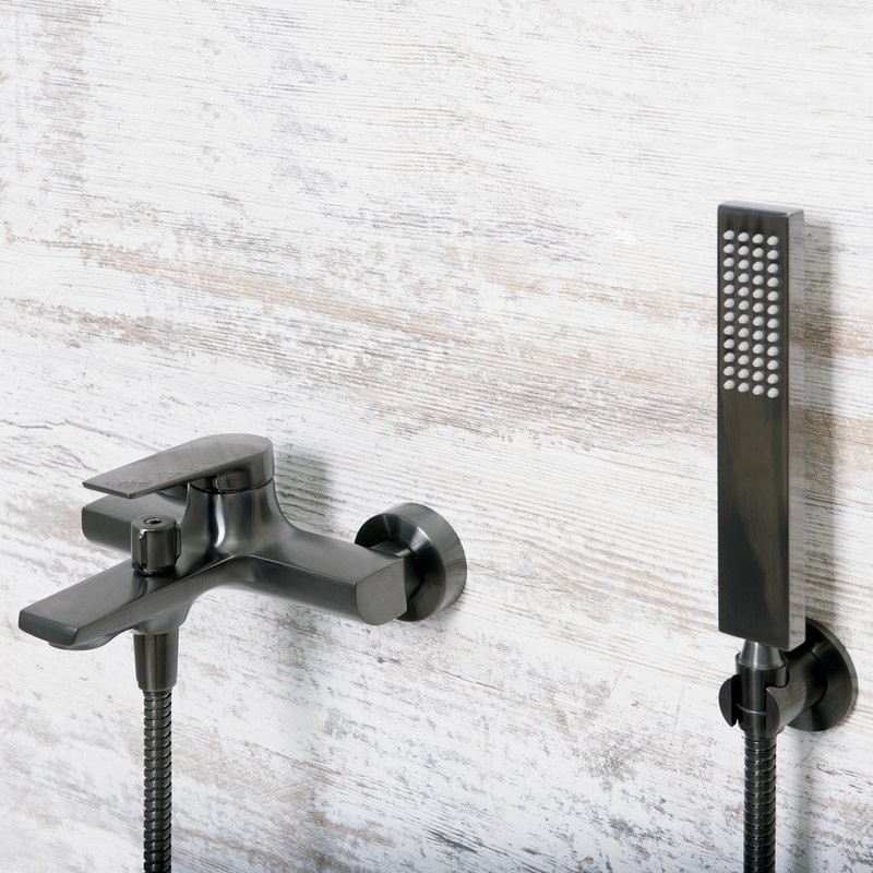 Смеситель для ванны с душем Wasserkraft Wiese 8401 оружейная сталь