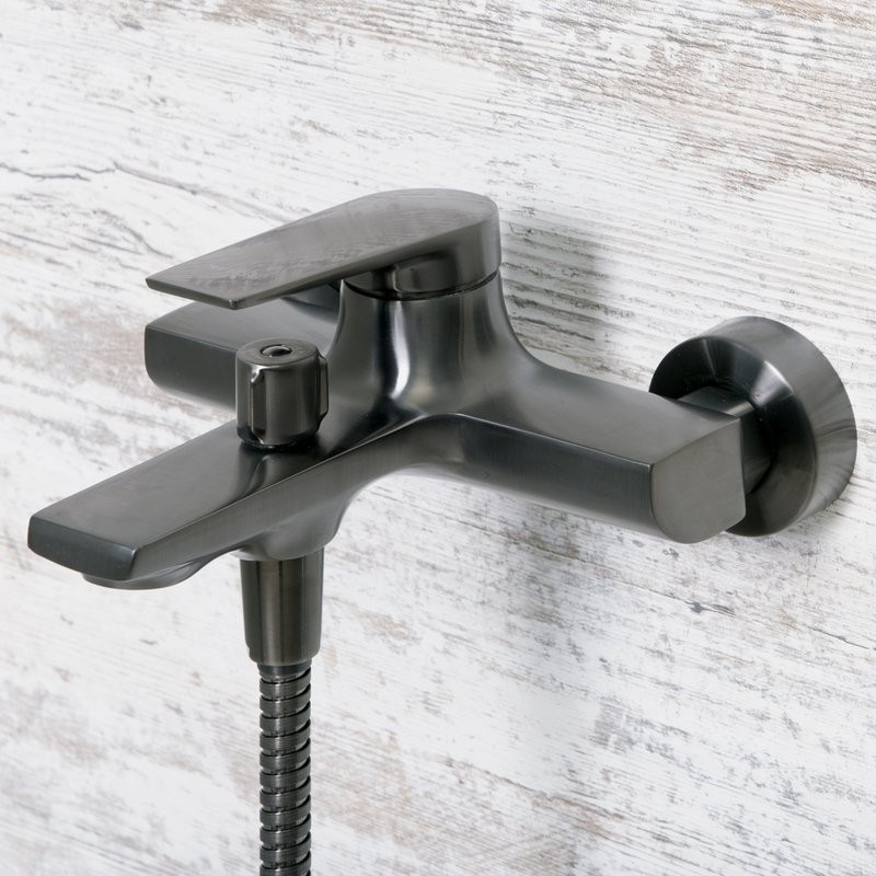 Смеситель для ванны с душем Wasserkraft Wiese 8401 оружейная сталь