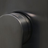 Смеситель для ванны с душем Wasserkraft Wiese 8401 оружейная сталь Смеситель для ванны с душем Wasserkraft Wiese 8401 оружейная сталь