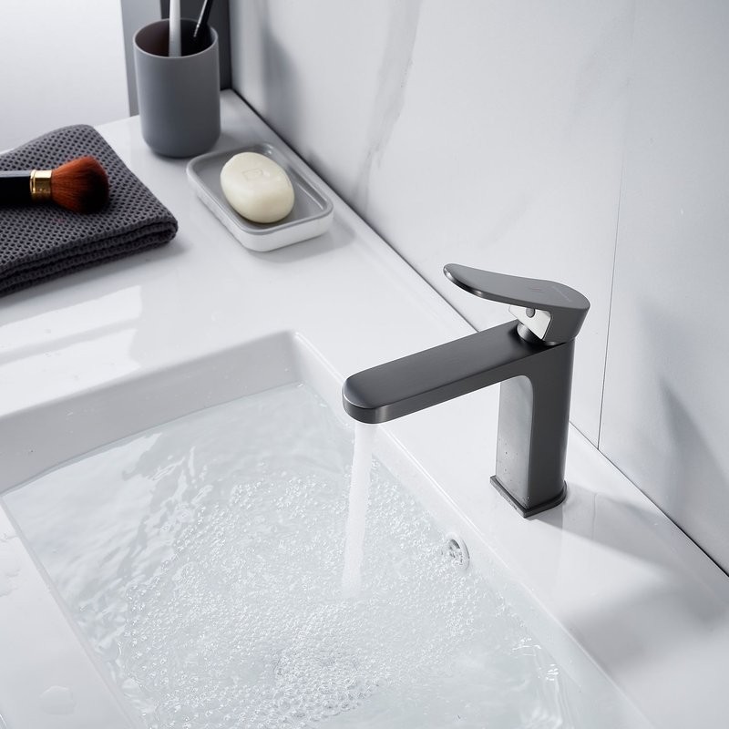 Смеситель для раковины Shevanik S4501T, оружейная сталь