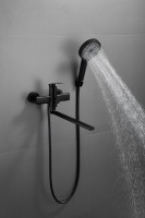 Смеситель с длинным изливом для ванны BELZ B813 B22813-7 черный