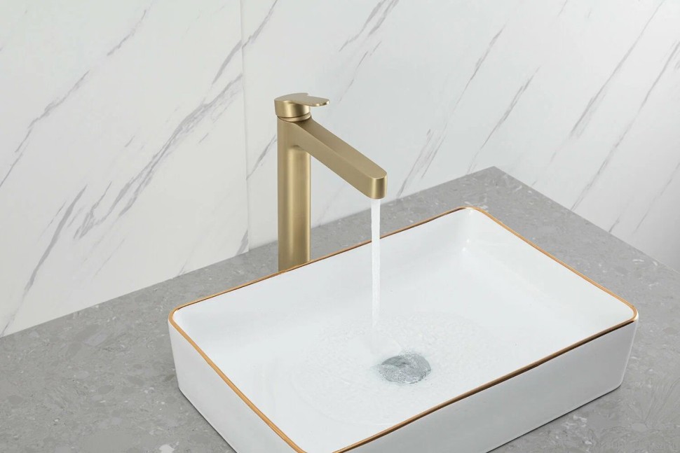 Смеситель для раковины Gappo G99-33 G1099-83 золотой сатин