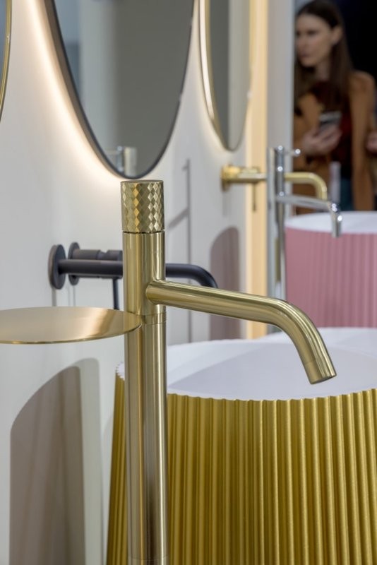 Напольный смеситель для раковины Boheme Stick 120-MG matt gold diamond
