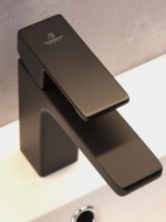 Смеситель для раковины AltroBagno Lamberto AltroBagnoLamberto0124MB матовый черный