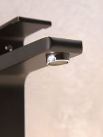 Смеситель для раковины AltroBagno Lamberto AltroBagnoLamberto0124MB матовый черный