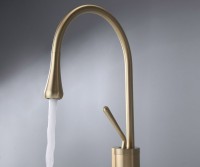 Смеситель для раковины Bronze de Luxe Scandi 9015BR золото