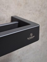 Держатель для полотенец AltroBagno Aperto 081403 MB матовый черный Держатель для полотенец AltroBagno Aperto 081403 MB матовый черный