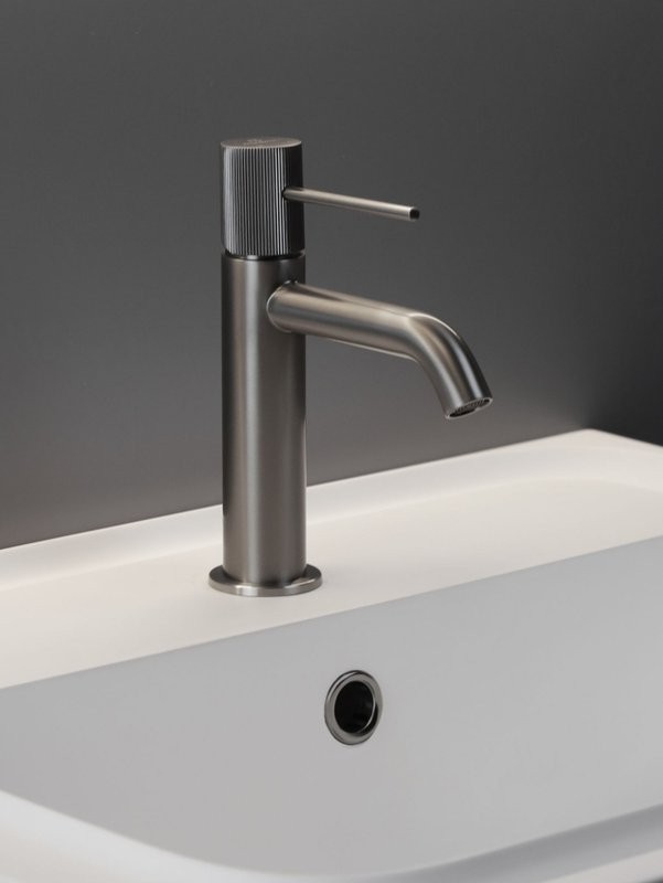 Смеситель для раковины AltroBagno Bilancia AltroBagnoBilancia0141GM оружейная сталь