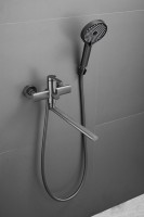 Смеситель с длинным изливом для ванны BELZ B813 B22813-3 оружейная сталь