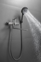 Смеситель с длинным изливом для ванны BELZ B813 B22813-3 оружейная сталь