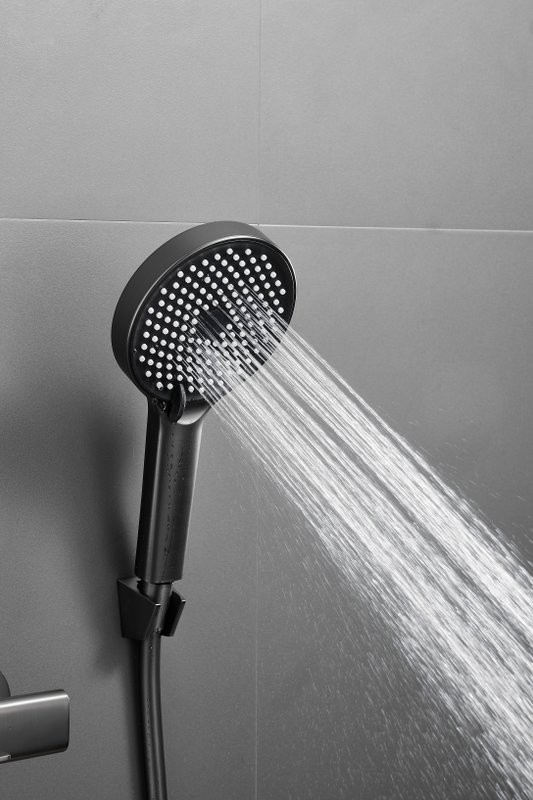 Смеситель с длинным изливом для ванны BELZ B813 B22813-3 оружейная сталь