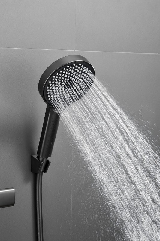 Смеситель с длинным изливом для ванны BELZ B813 B22813-3 оружейная сталь