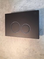 Кнопка смыва для унитаза AltroBagno Beni aggiuntivi AltroBagnoPFP005DQ пластик, цвет черный